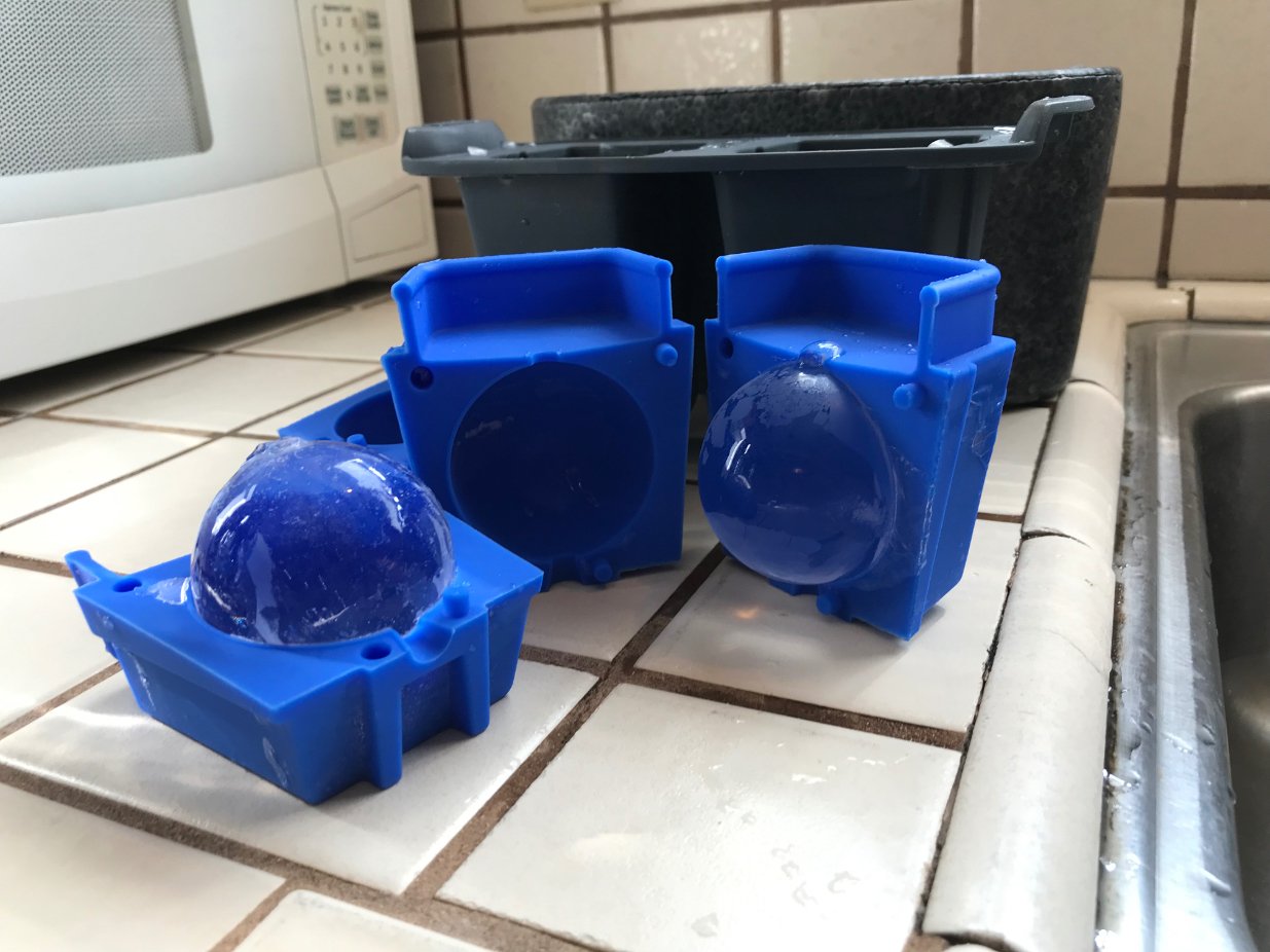 Iceology Ice Tray01 Iceology Ice Tray01