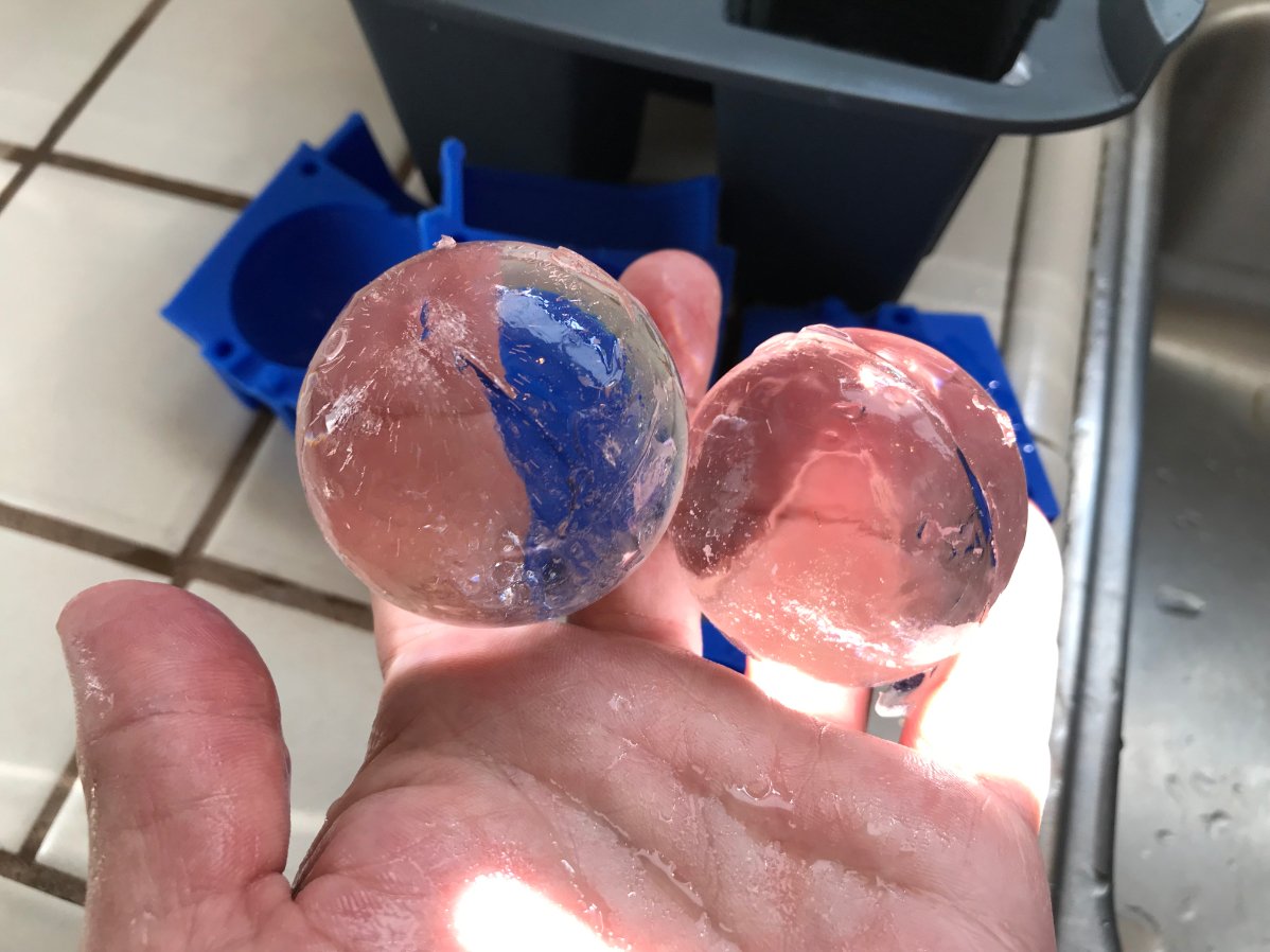 Iceology Ice Tray01 Iceology Ice Tray01