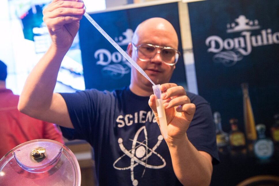 Science of Cocktails 2016 Photo by Gayle Laird copyright Exploratorium Science of Cocktails 2016 Photo by Gayle Laird copyright Exploratorium